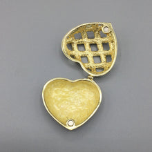 Load image into Gallery viewer, Heart Enamel Trinket Box