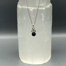 Load image into Gallery viewer, Black Pearl Necklace