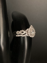 Load image into Gallery viewer, Diamond Ring and Band