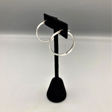 Load image into Gallery viewer, Classic Sterling Silver Hoop Earrings