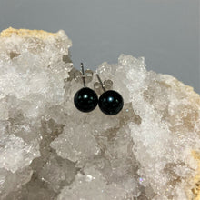 Load image into Gallery viewer, Black Pearl Earrings