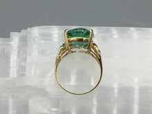Load image into Gallery viewer, Synthetic Spinel Ring